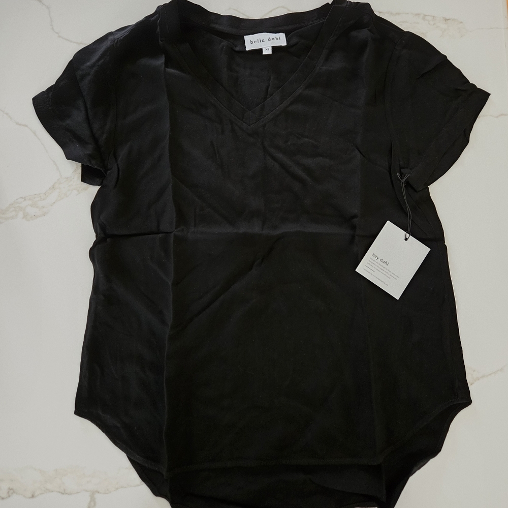 NWT Bella Dahl T-Shirt